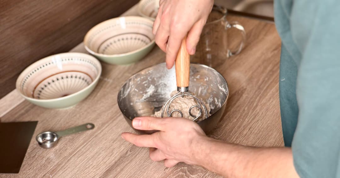 michani-testa-metlickou